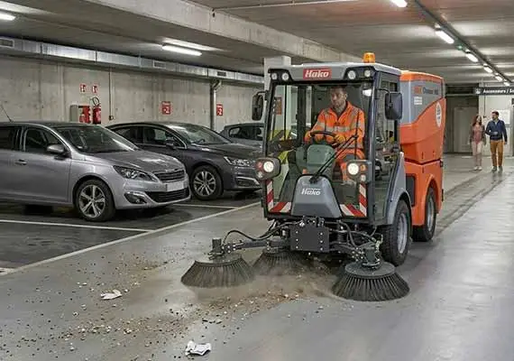 location micro balayeuse de voirie idf nettoyage voie etroite parking rue location micro balayeuse de voirie idf nettoyage voie etroite parking rue